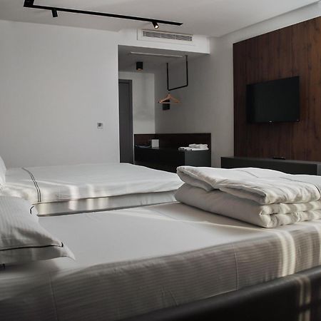 Triumf Hotel Prizren Extérieur photo