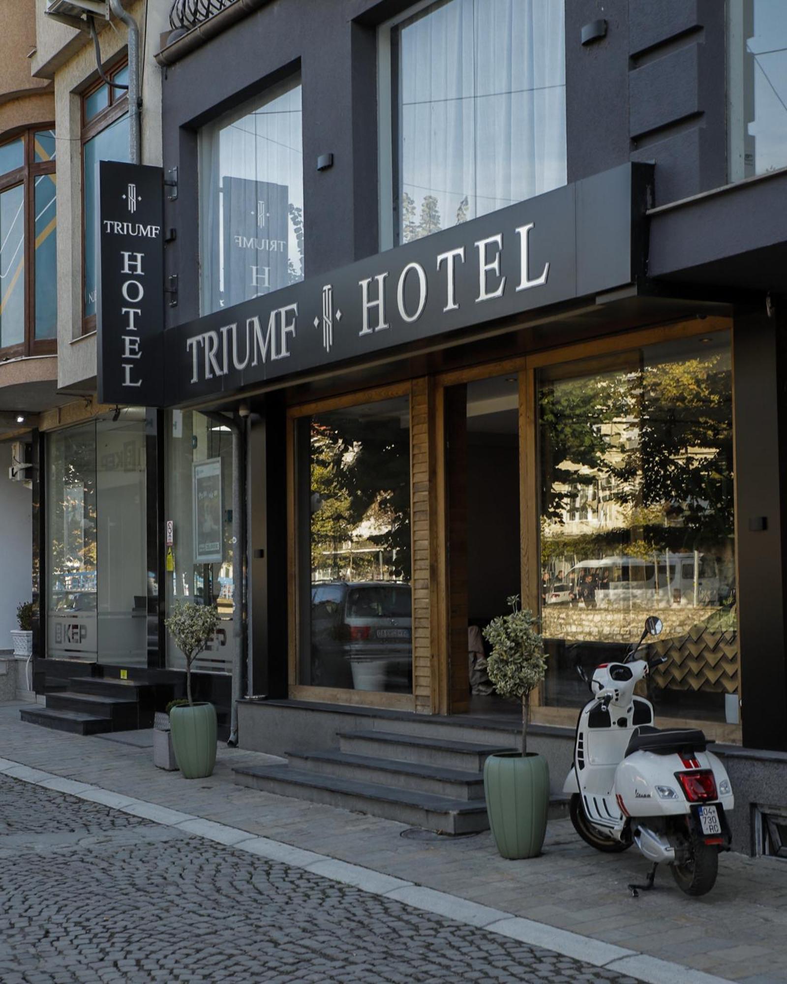 Triumf Hotel Prizren Extérieur photo